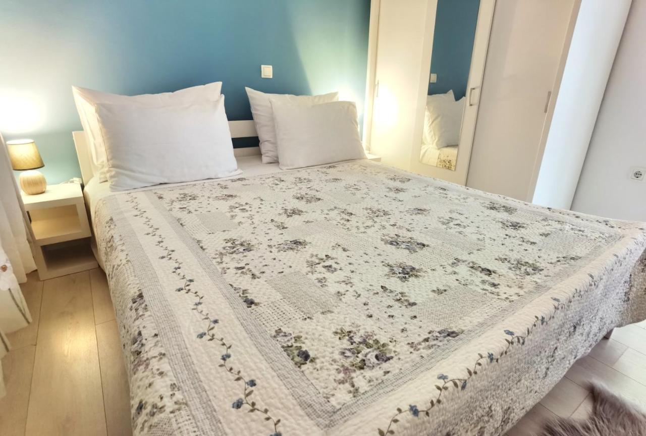 Apartments Andrea สปลิท ภายนอก รูปภาพ