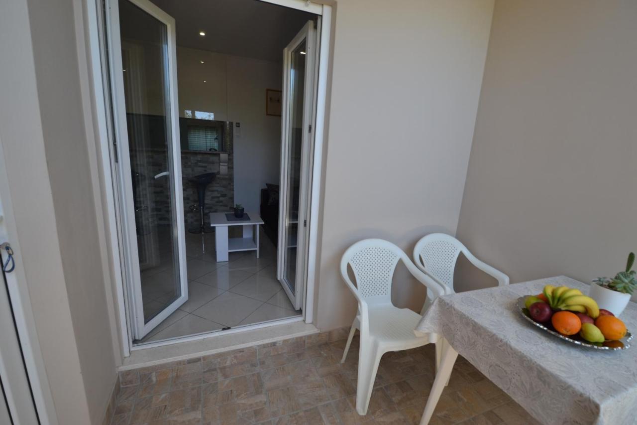 Apartments Andrea สปลิท ภายนอก รูปภาพ